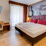 Western Adige Hotel