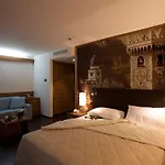 Western Adige 4*