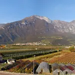 Western Adige Отель
