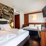 Western Adige 4*