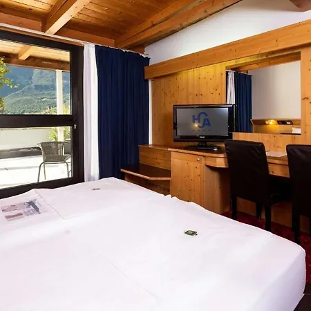 Western Adige 4*
