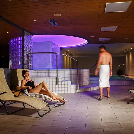 Hotel Western Adige 4*