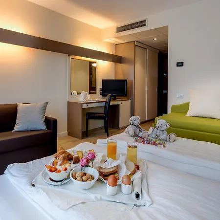 Ξενοδοχείο Western Adige