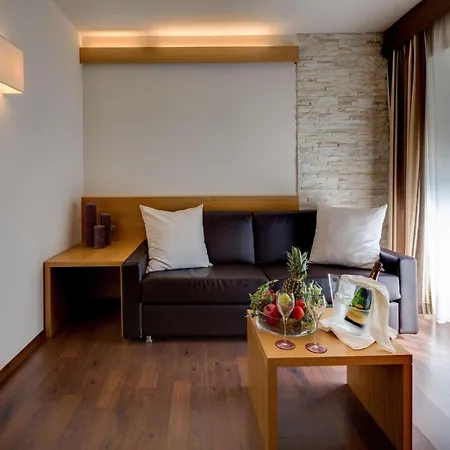 Western Adige 4* Тренто