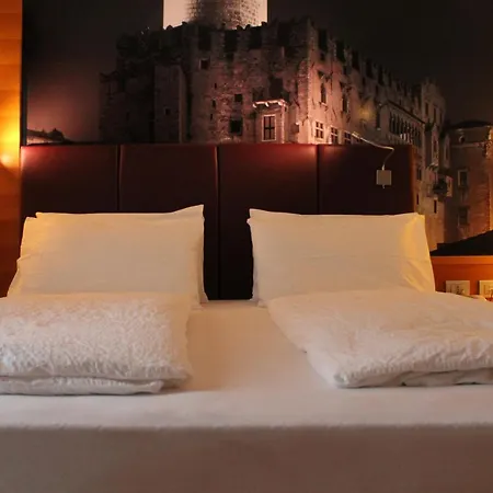 ホテル Western Adige 4*