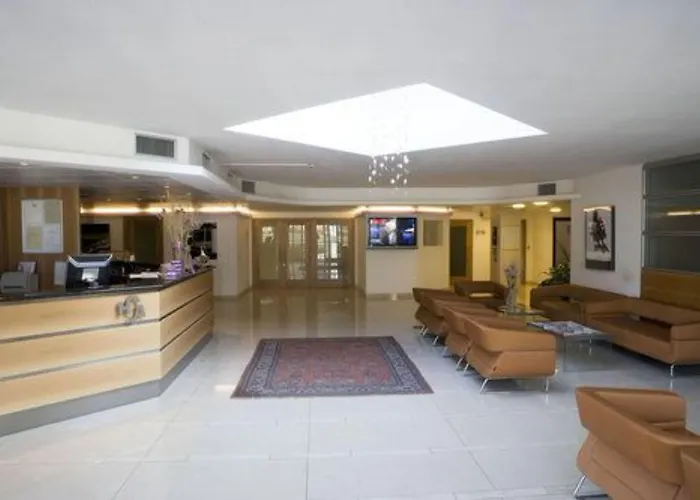 Western Adige Hotel 4*